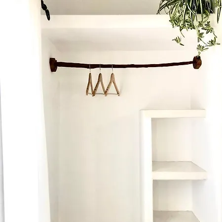 Veletas Apartments Αδάμας Εξωτερικό φωτογραφία