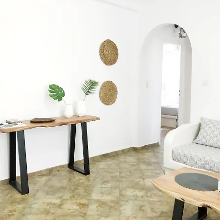 Veletas Apartments Αδάμας Εξωτερικό φωτογραφία